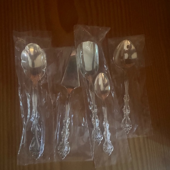 Mini Hostess Serving (Set of 5) - Picture 3 of 3